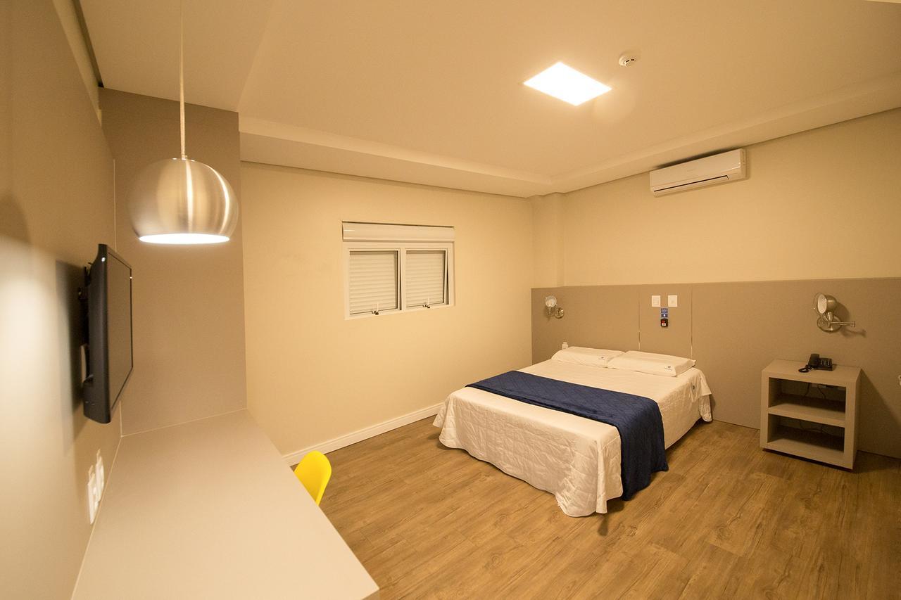 Hiber Hotel - Acesso A Chapecó 외부 사진